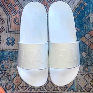 KARL LAGERFELD - PARIS - MEN's POOL SLIDES - WHITE - NO BOX SIZE 11